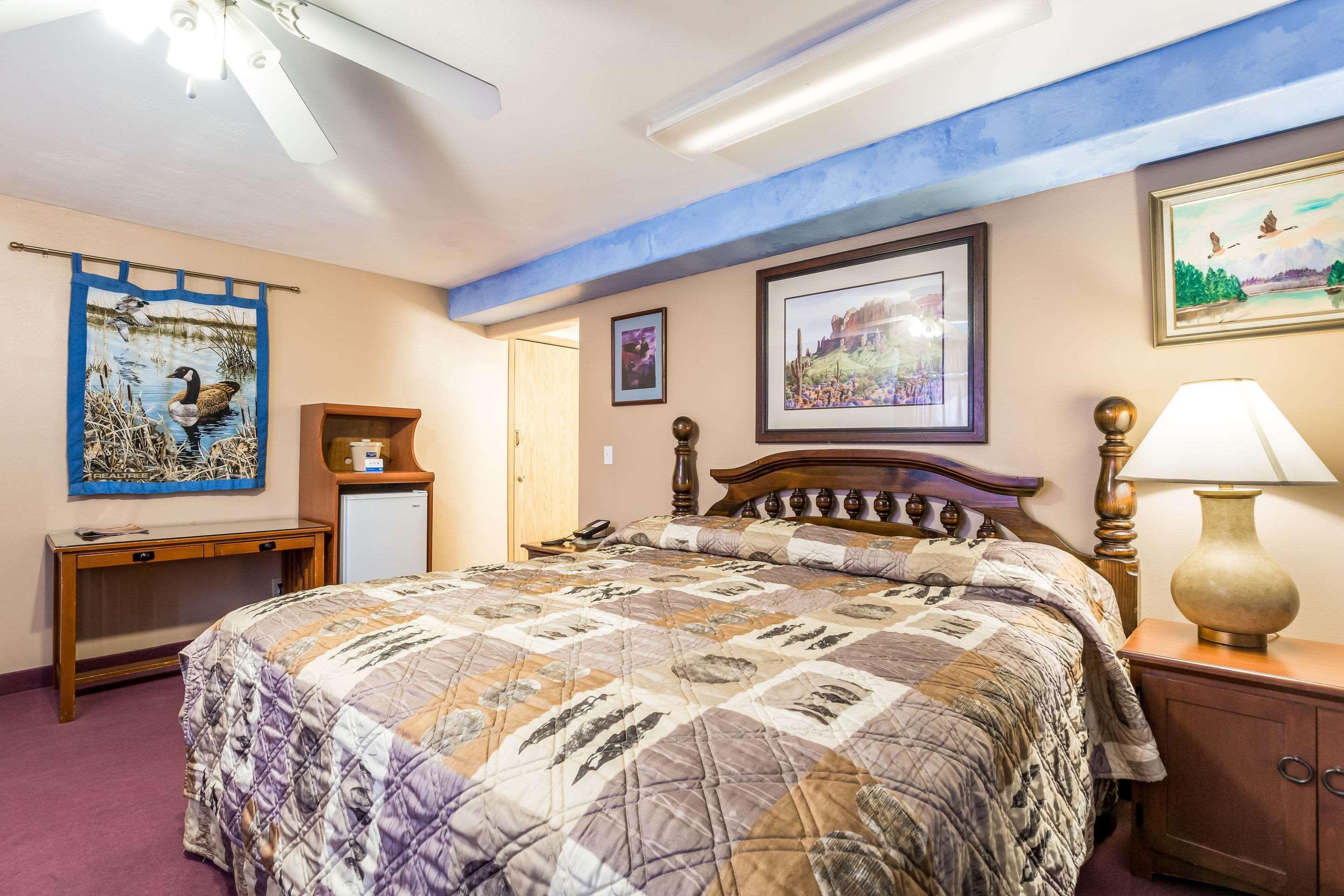 Rodeway Inn & Suites Big Water - Antelope Canyon Exteriör bild